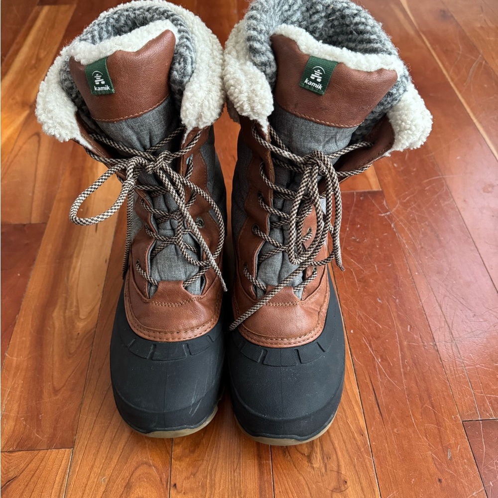Kamik snow boots womens